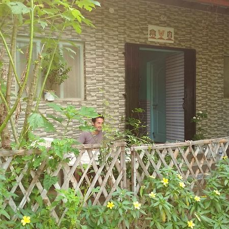 Mayuram Homestay Hampi Luaran gambar