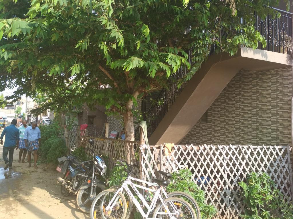 Mayuram Homestay Hampi Luaran gambar