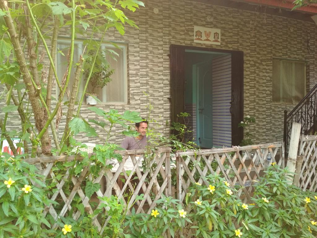 Mayuram Homestay Hampi Luaran gambar